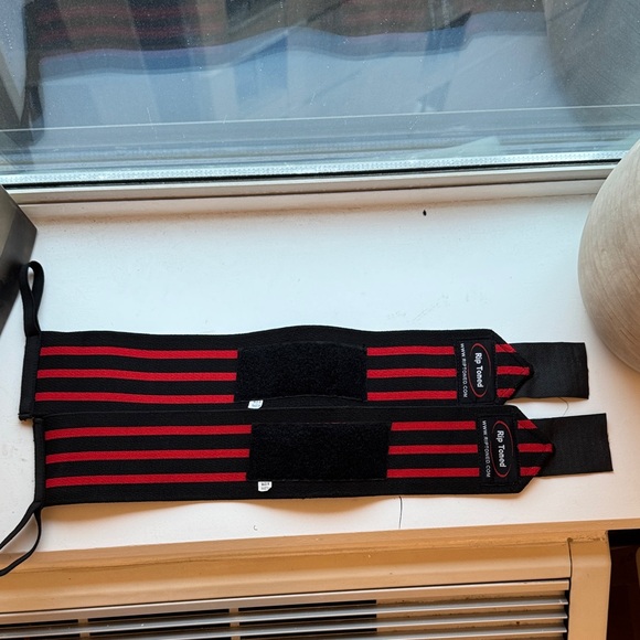 Rogue Black and Red Wrist Wraps - Picture 2 of 2